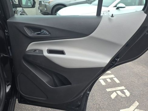 Used 2019 Chevrolet Equinox LS image 20