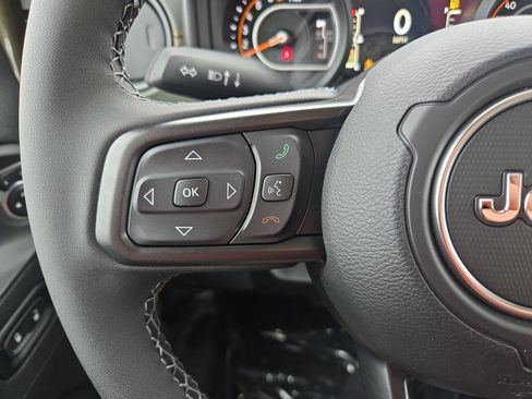 New 2026 Jeep Gladiator Mojave AWD/4WD image 23