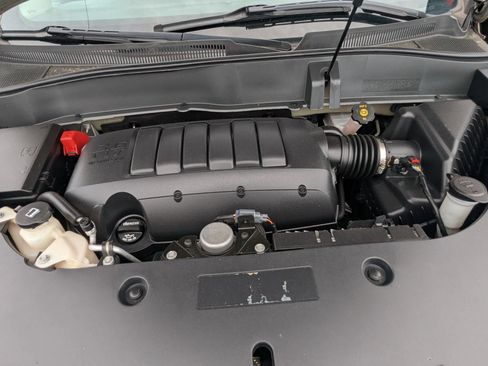 Used 2015 GMC Acadia SLT FWD image 26