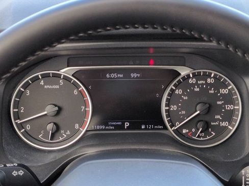 Used 2026 Nissan Rogue SV w/ SV Premium Package FWD image 27
