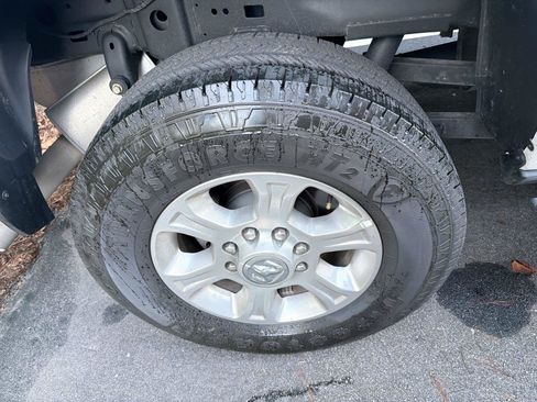 Used 2026 RAM 2500 Big Horn AWD/4WD image 8