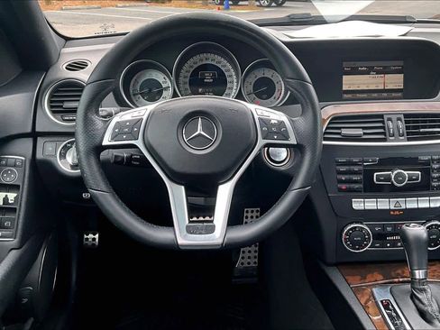 Used 2014 Mercedes-Benz C 250 Sedan image 6