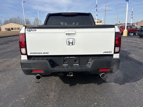 Certified 2021 Honda Ridgeline Black Edition image 19