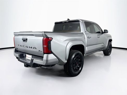 Certified 2024 Toyota Tacoma SR5 AWD/4WD image 2