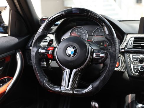 Used 2015 BMW M3 RWD image 31