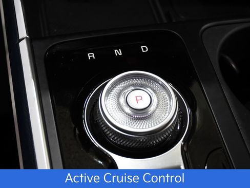 New 2026 Kia Carnival EX image 22