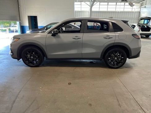 Used 2024 Honda HR-V Sport image 6