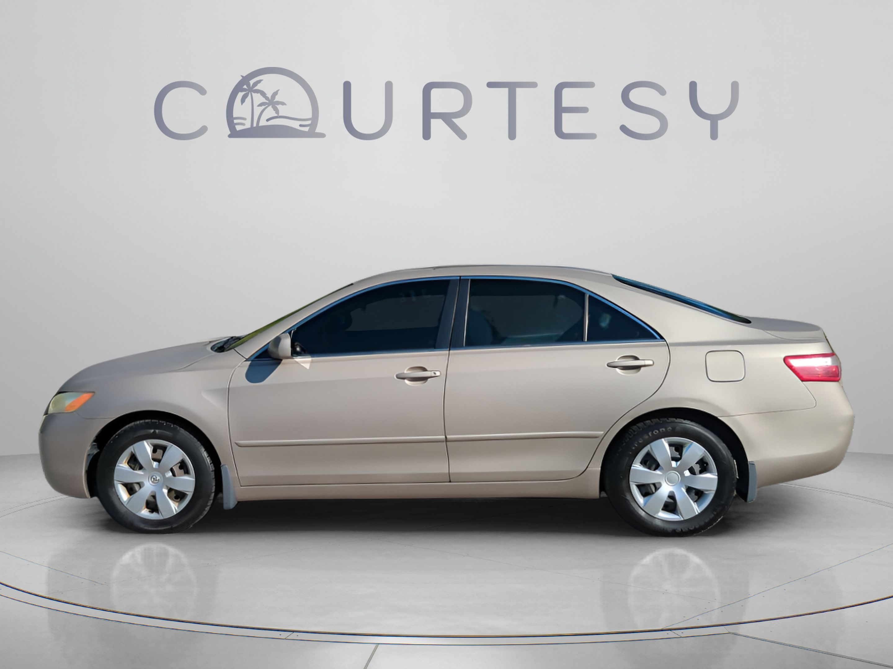 Used 2007 Toyota Camry LE FWD image 4