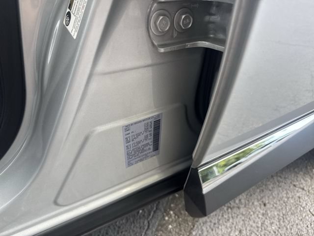 Used 2024 Nissan Murano SV FWD image 35