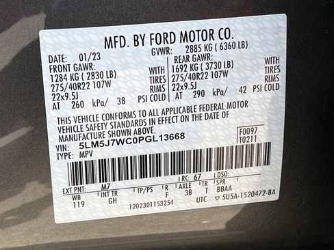 Used 2023 Lincoln Aviator Reserve w/ Equipment Group 201A RWD image 29
