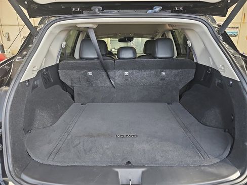 Used 2023 Nissan Murano SL image 12