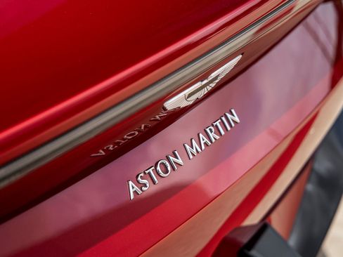 Used 2020 Aston Martin V8 Vantage Coupe RWD image 11