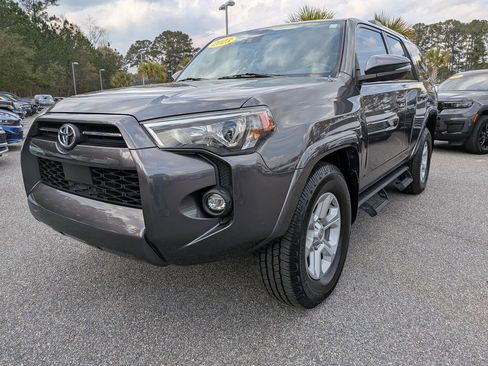 Used 2023 Toyota 4Runner SR5 Premium w/ Moonroof Package image 8