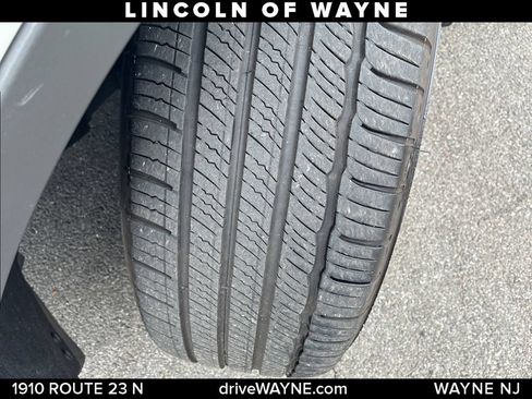 Certified 2024 Lincoln Corsair AWD w/ Equipment Group 101A image 27