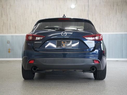 Used 2016 MAZDA MAZDA3 s Grand Touring w/ Technology Package FWD image 8