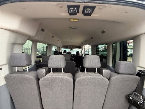 Used 2017 Ford Transit 350 XLT RWD image 17