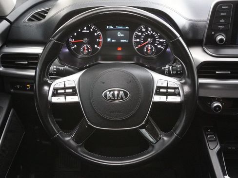 Used 2021 Kia Telluride S FWD image 20