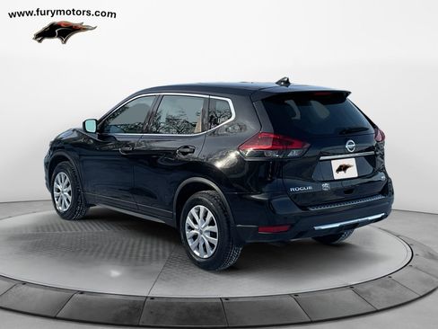 Used 2020 Nissan Rogue S image 5