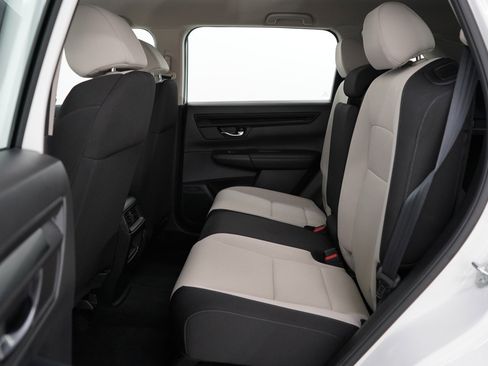 Used 2023 Honda CR-V LX image 17