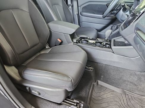 Certified 2026 Subaru Forester Touring AWD/4WD image 13