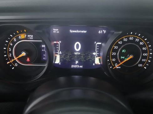 Used 2024 Jeep Wrangler Unlimited Sport AWD/4WD image 19