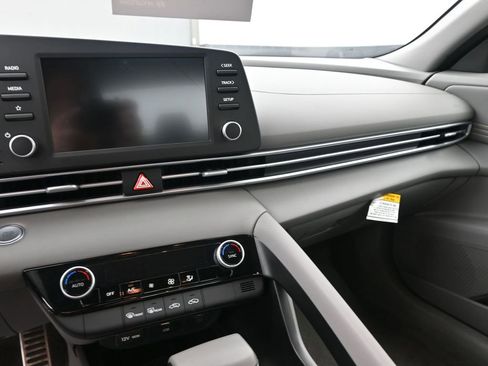 Certified 2026 Hyundai Elantra Sport w/ Cargo Package image 26