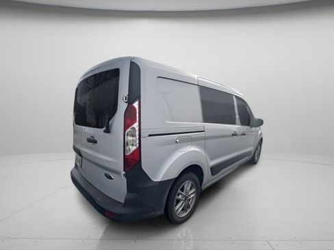 Used 2022 Ford Transit Connect XL image 2