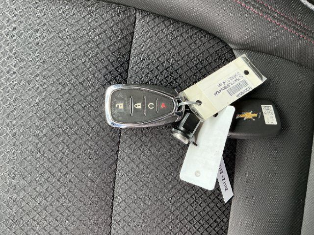 Used 2023 Chevrolet TrailBlazer RS FWD image 29
