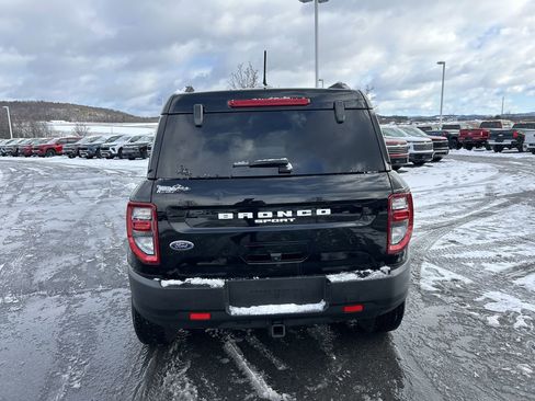 Used 2022 Ford Bronco Sport Badlands image 6