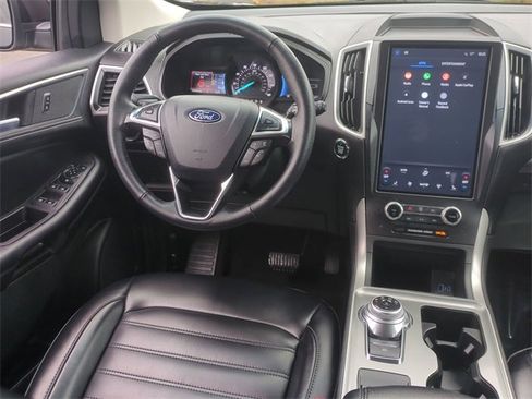 Used 2024 Ford Edge SEL image 30