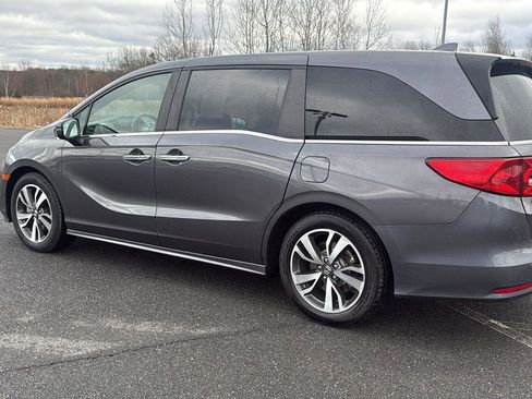 Used 2022 Honda Odyssey Touring image 12
