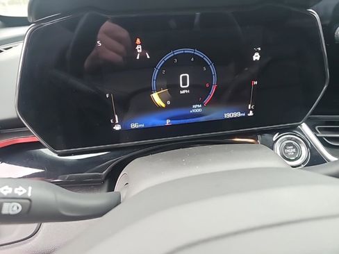 Used 2024 Chevrolet Trax RS w/ Driver Confidence Package image 19