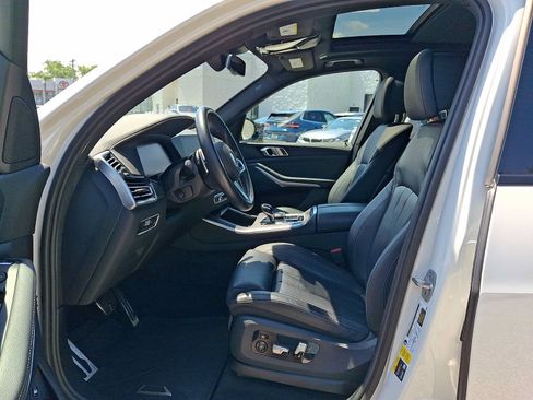 Used 2022 BMW X5 xDrive45e w/ M Sport Package AWD/4WD image 13