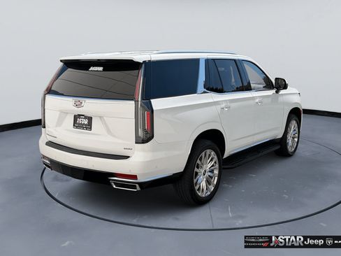 Used 2024 Cadillac Escalade Premium Luxury w/ LPO, Floor Liner Package AWD/4WD image 5