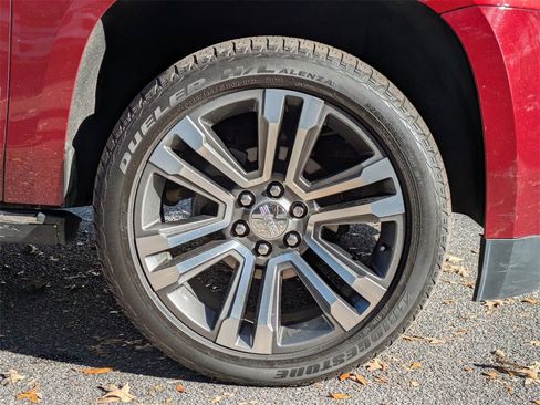 Used 2019 GMC Yukon XL Denali w/ Enhanced Security Package image 11