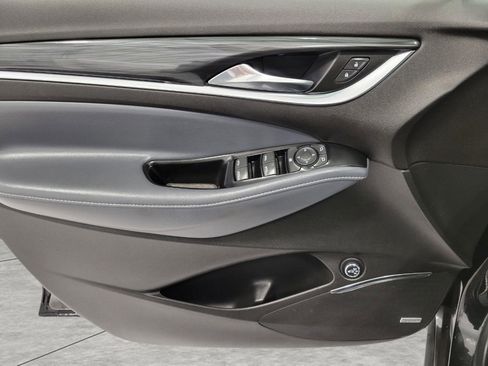 Used 2023 Buick Enclave Essence w/ Experience Buick Package AWD/4WD image 28