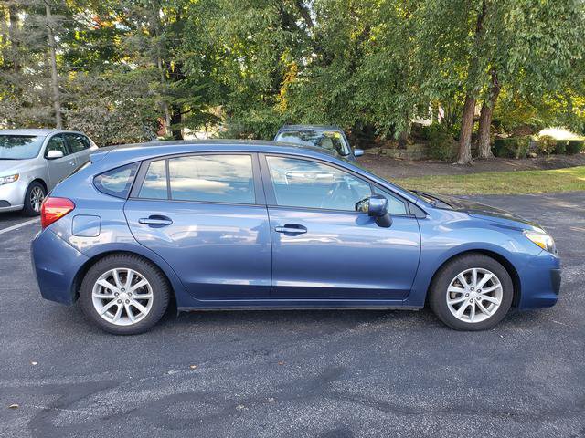 Used 2012 Subaru Impreza 2.0i Premium w/ All-Weather Pkg AWD/4WD image 2