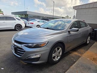 Used 2024 Chevrolet Malibu LT FWD video 1