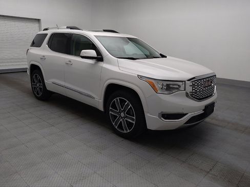 Used 2017 GMC Acadia Denali w/ Technology Package AWD/4WD image 11