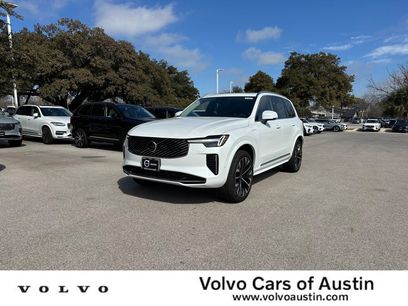 New 2025 Volvo XC90 T8 Plus w/ Protection Package Premier