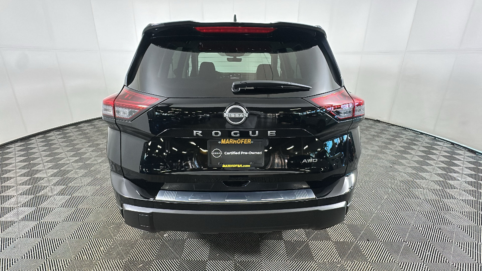 Certified 2026 Nissan Rogue SV w/ Cold Weather Package AWD/4WD image 4