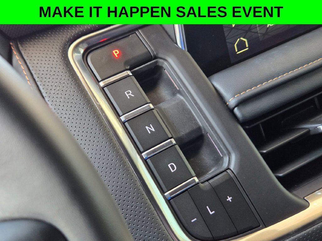 Used 2024 GMC Yukon AT4 w/ AT4 Premium Plus Package AWD/4WD image 21