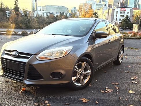 Used 2014 Ford Focus SE image 19