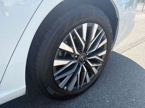 Used 2025 Nissan Altima 2.5 SV image 30