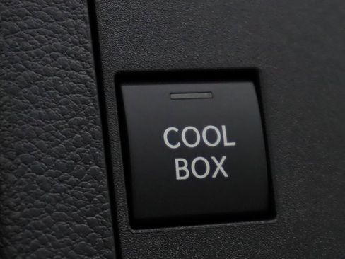 Used 2025 Lexus GX 550 w/ Accessory Package (2T) image 48