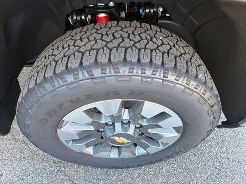 New 2026 Chevrolet Silverado 2500 LT w/ Safety Package AWD/4WD image 14