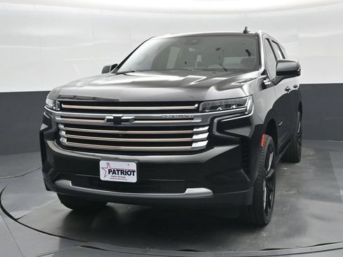 Used 2024 Chevrolet Tahoe High Country AWD/4WD image 36