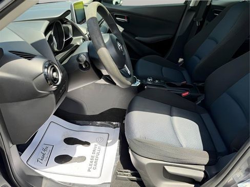 Used 2018 Toyota Yaris iA FWD image 18