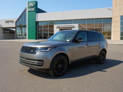 New 2025 Land Rover Range Rover Long Wheelbase SE