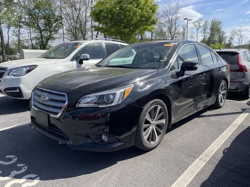 Used 2017 Subaru Legacy 2.5i Limited image 2